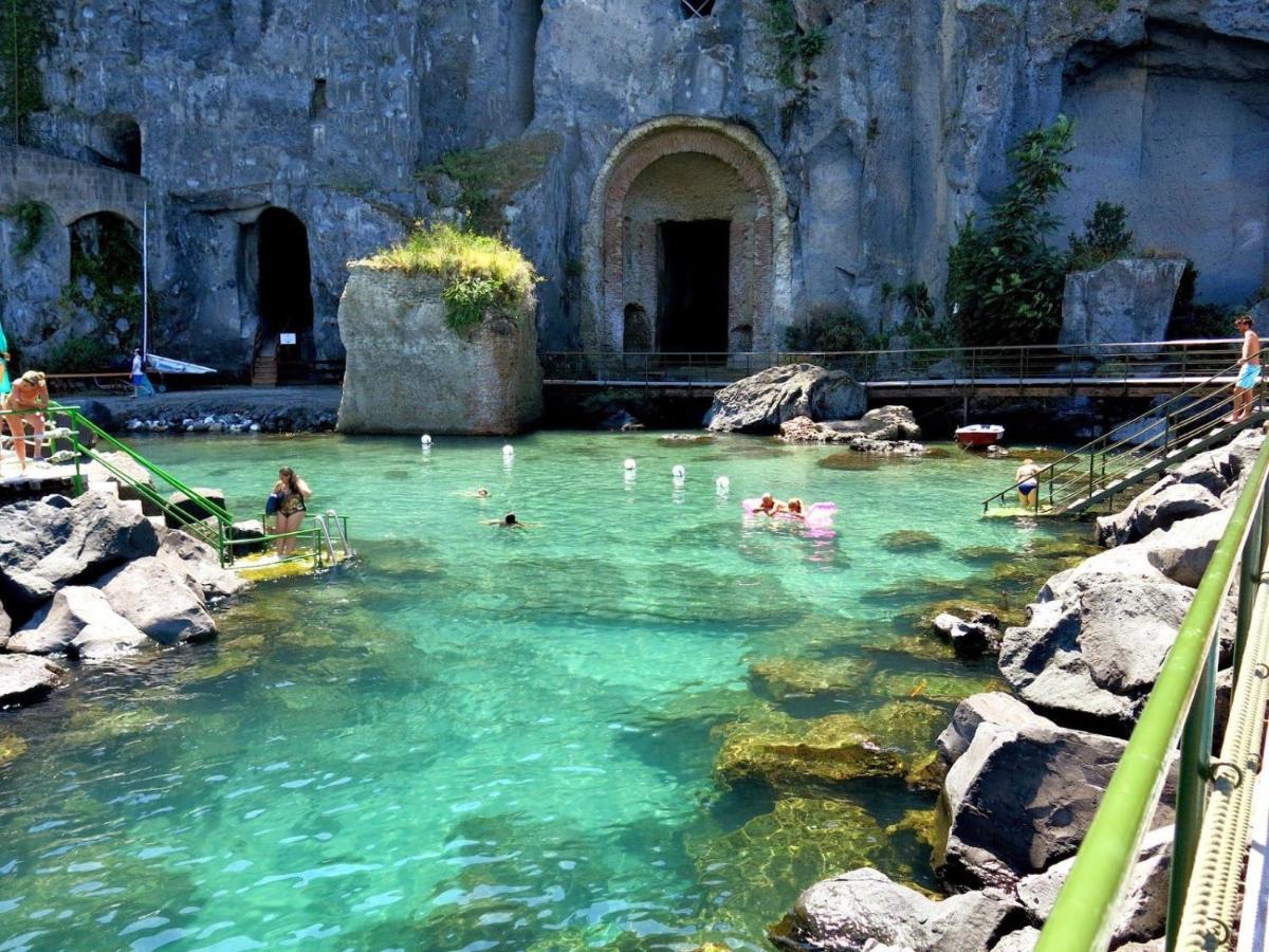 A Suites Sorrento Exterior foto